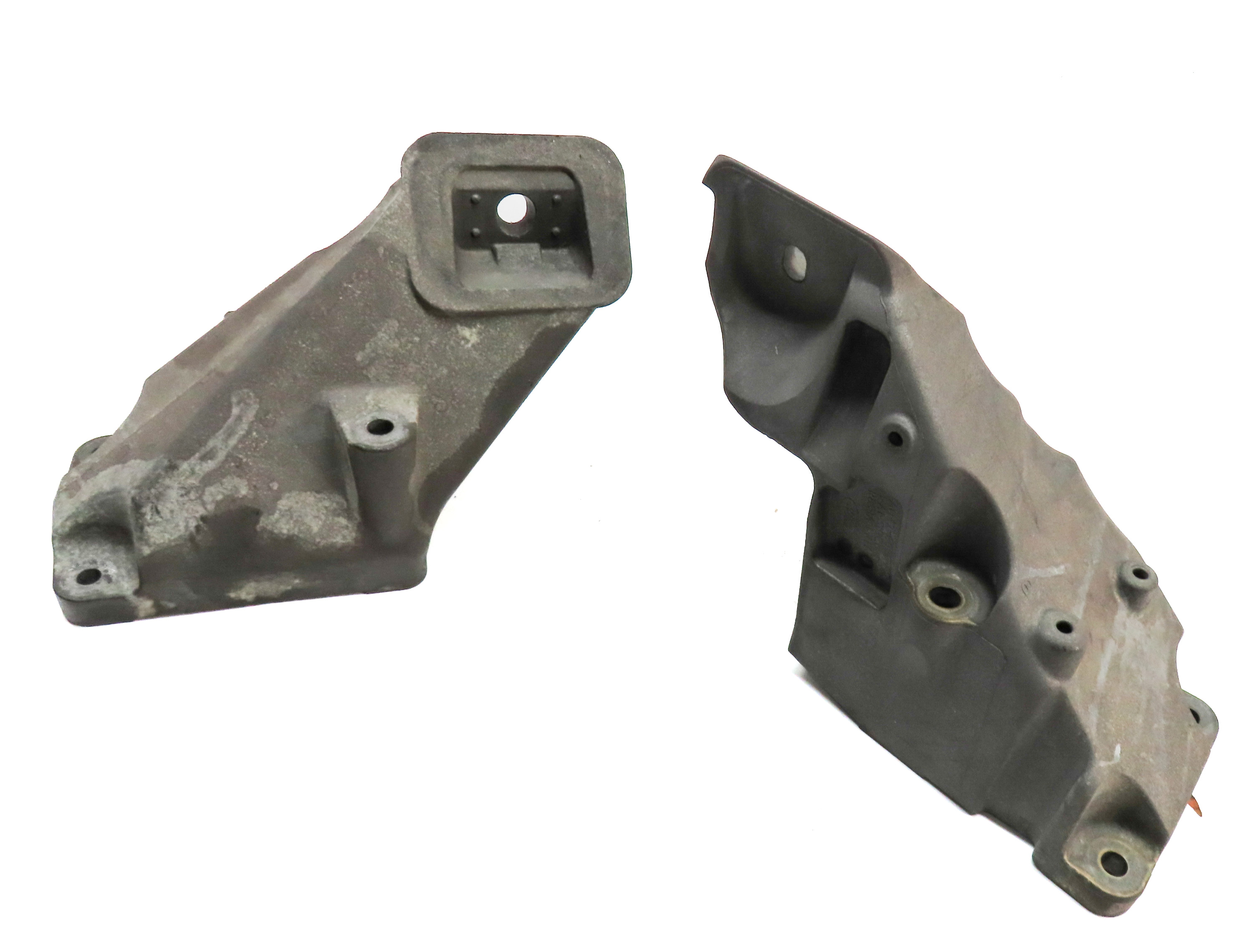 2010 RANGE ROVER L322 5.0L NON-SUPER ENGINE LEFT & RIGHT MOTOR MOUNT BRACKET SET — exact item pictured